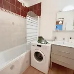à 10 Minutes à Pied Du Centre Avec Parking Privé Et Balcon Apartamento *