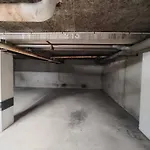 à 10 Minutes à Pied Du Centre Avec Parking Privé Et Balcon *