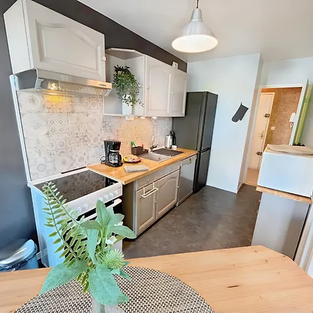 à 10 Minutes à Pied Du Centre Avec Parking Privé Et Balcon Apartamento Caen
